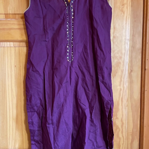 Womens shalwar kameez. Worn once size small - Picture 2 of 8